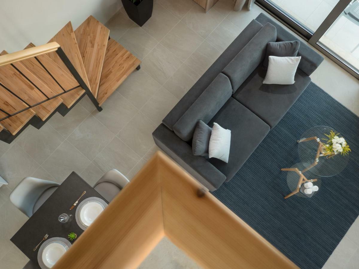 Dempla Heights Villas 테브로노이티스 외부 사진